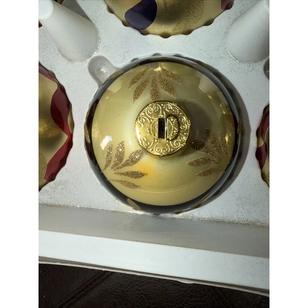 Vintage Italian Glass Christmas 5 Ornaments Bon Marche Gold Glitter 1 Leaf Black